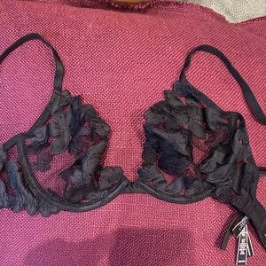 Victoria's Secret Black Floral Lace Bra